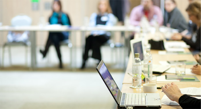 Roles y posiciones del Comit&eacute; de Padres en clases graduandas